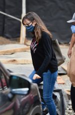JENNIFER GARNER Out and About in Brentwood 12/17/2020