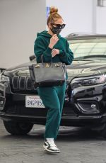 JENNIFER LOPEZ Arrives at Dermatologist Appointment in Beverly Hills 12/19/2020