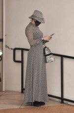 JENNIFER LOPEZ Arrives for Dermatologist Appointment in Beverly Hills 12/17/2020