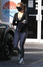 JENNIFER LOPEZ Heading to a Gym in Miami 12/03/2020