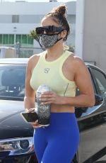 JENNIFER LOPEZ in Tights Arrives at a Gym in Miami 12/23/2020