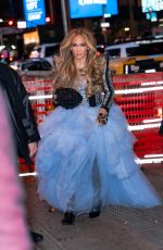JENNIFER LOPEZ on the Set of Dick Clark