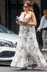 JESINTA FRANKLIN Leaves a Bakery in Rose Bay 12/03/2020