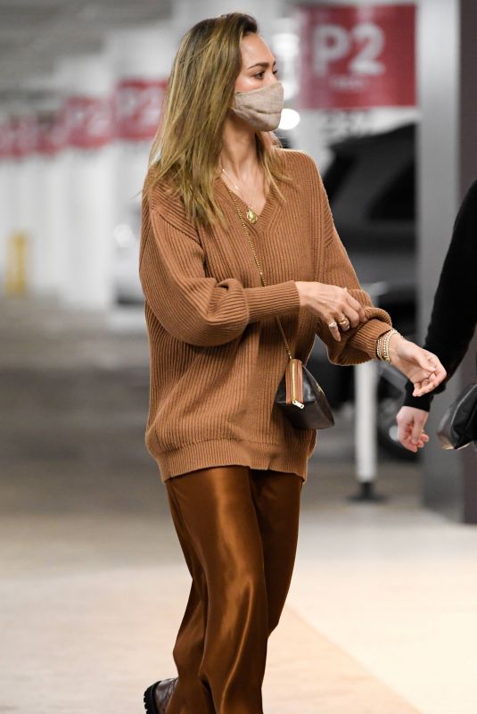 JESSICA ALBA Shopping at Nordstrom in Century City 12/22/2020