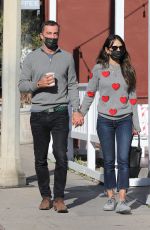 JORDANA BREWSTER and Andrew at Blue Bottle Coffee in Brentwood 12/22/2020