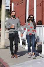 JORDANA BREWSTER and Andrew at Blue Bottle Coffee in Brentwood 12/22/2020