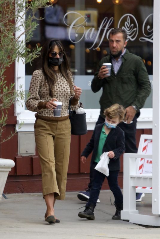 JORDANA BREWSTER and Andrew Form Out for Coffe in Brentwood 12/24/2020