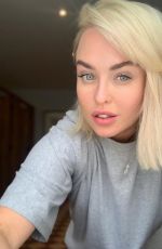JORGIE PORTER - Instagram Photos 12/04/2020