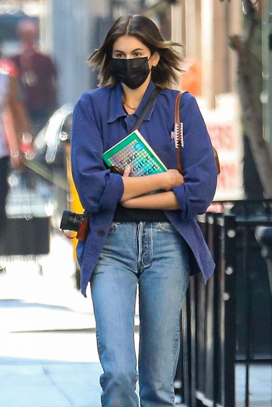 KAIA GERBER in DEnim Leaves The Last Bookstore in Los Angeles 12/10/2020