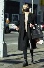 KARLIE KLOSS Out and About in New York 12/10/2020