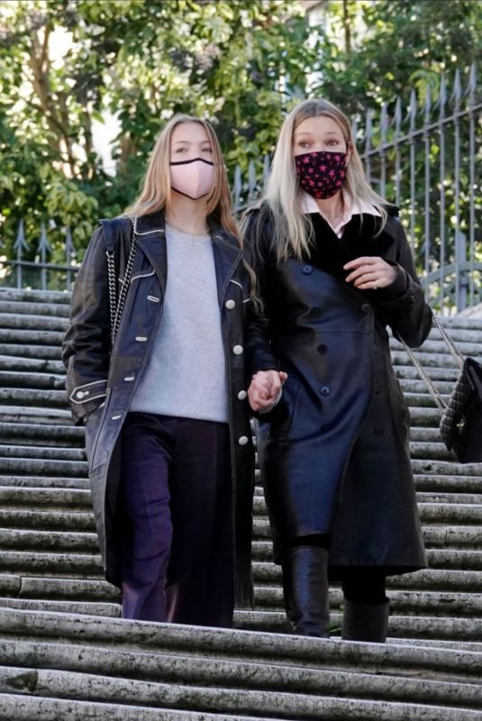KATE and LILA GRACE MOSS Out and About in Rome 12/13/2020