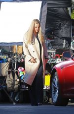 KATE HUDSON on the Set of Truth Be Told in Los Angeles 12/16/2020
