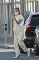 KATE HUDSON on the Set Truth Be Told Season 2 in Los Angeles 12/10/2020