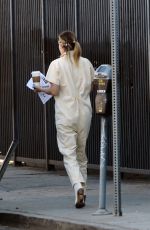 KATE HUDSON on the Set Truth Be Told Season 2 in Los Angeles 12/10/2020