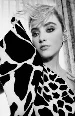 KATHRYN NEWTON for Sbjct Journal Magazine, December 2020