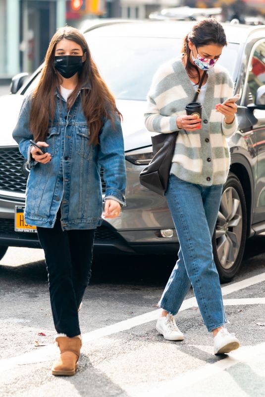 KATIE HOLMES and SURI CRUISE Out in New York 12/13/2020