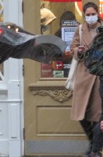 Katie Holmes - at Blick Art store in New York City 16.12.2020