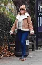 KELLY BROOK and Jeremy Parisi Out with Their Dog in Primrose Hill 11/29/2020