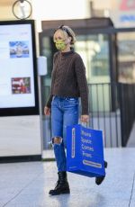 KIMBERLY STEWART Shopping at Container Store in Los Angeles 12/01/2020