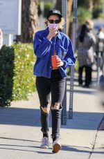 KRISTEN STEWART Out Shopping in Malibu12/18/2020