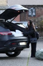 LAUREN GOODGER Buying a Christmas Tree in Leytonstone 12/07/2020