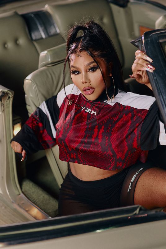 LIL’ KIM for Prettylittlething, 2020