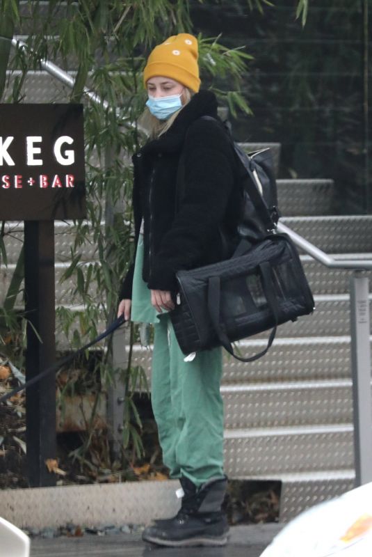 LILI REINHART Out and About in Vancouver 12/09/2020