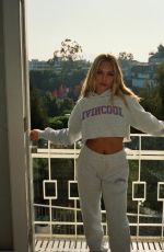 MADDIE ZIEGLER - Instagram Photos 12/04/2020