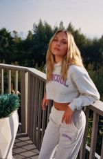MADDIE ZIEGLER - Instagram Photos 12/04/2020