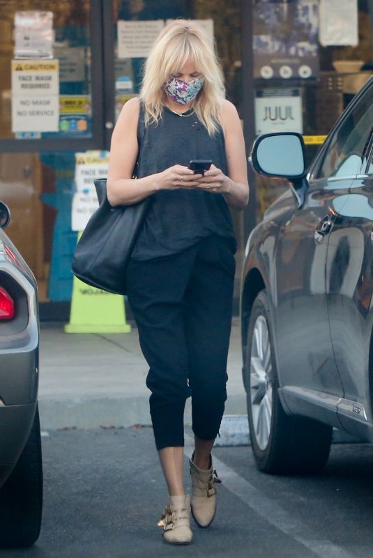 MALIN and JENNIFER AKERMAN Out Shopping in San Bernardino 12/04/2020