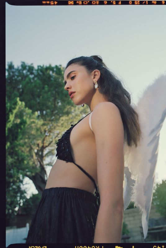 MARGARET QUALLEY for Elle Magazine, December 2020