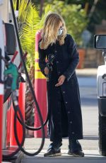 MEG RYAN at a Gas Station in Santa Monica 12/08/2020