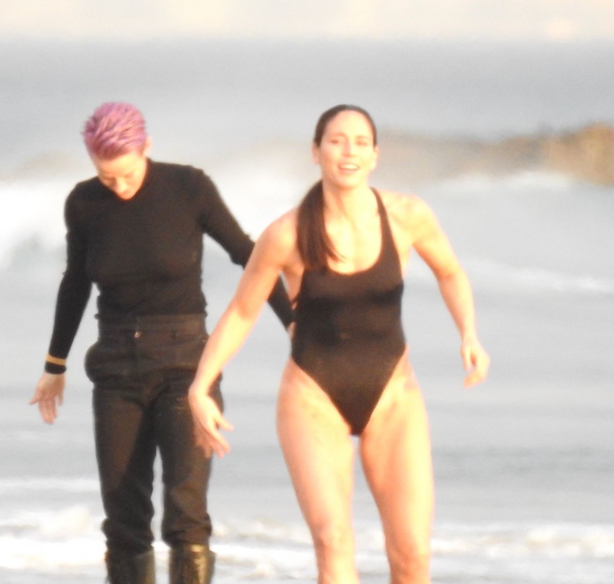 Megan Rapinoe & Sue Bird Hit the Beach for a Photo Shoot After Their Recent  Engagement: Photo 4507185, Megan Rapinoe, Sue Bird Photos