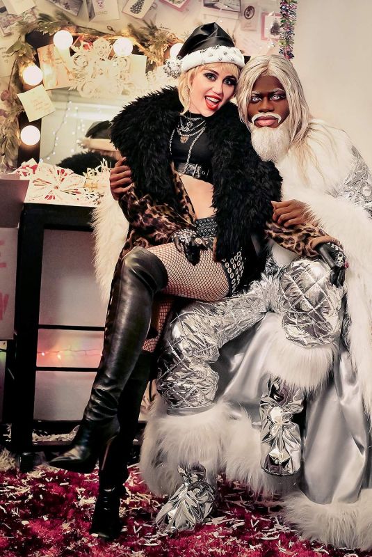 MILEY CYRUS for Amazon Play Holiday Promos December 2020