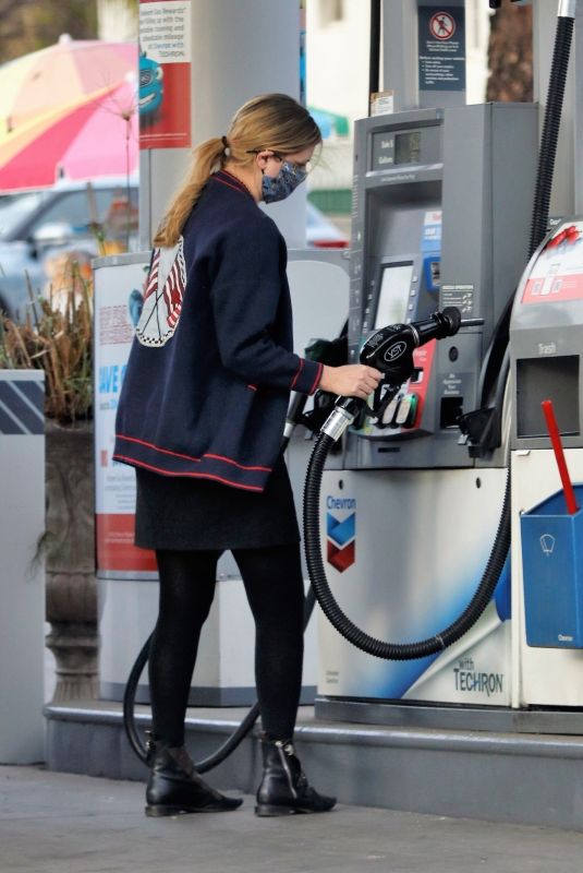 MISCHA BARTON at a Gas Station in Los Feliz 12/07/2020