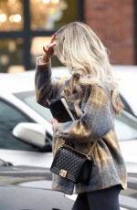 OLIVIA ATWOOD Leaves a Hair Salon in Cheshire 12/17/2020