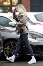 OLIVIA ATWOOD Leaves a Hair Salon in Cheshire 12/17/2020