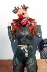 PHOEBE PRICE at Parking lot of Petco in Los Angeles 12/10/2020