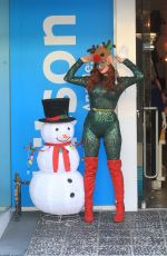 PHOEBE PRICE Gets into Holiday Spirit 12/03/2020