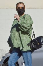 Pregnant EMMA ROBERTS Shopping at Buck Mason in Los Angeles 12/16/2020