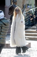 RACEHL ZOE Out and About in Aspen 12/25/2020