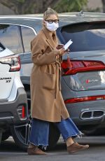 REBECCA GAYHEART Shopping at Bristol Farms in Beverly Hills 12/17/2020
