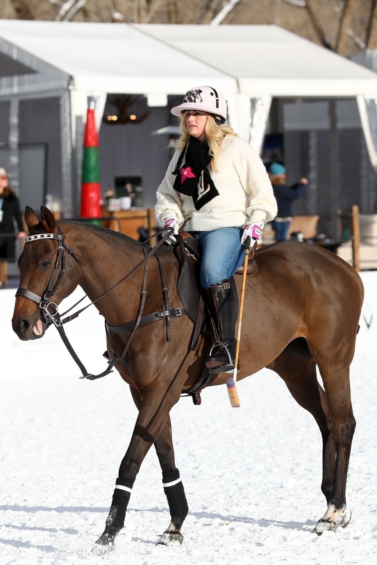 rebel-wilson-playing-polo-on-vacation-in-aspen-12-19-2020-4.jpg