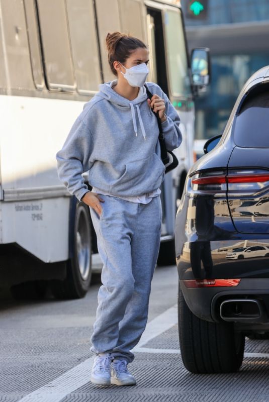 SARA SAMPAIO Arrives at LAX Airport in Los Angeles 12/11/2020