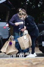 SARAH MICHELLE GELLAR Shopping at Farmers Market in Los Angeles 12/27/2020