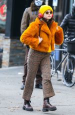 SELENA GOMEZ on the Set of Murders in the Building in New York 12/07/2020