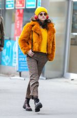 SELENA GOMEZ on the Set of Murders in the Building in New York 12/07/2020