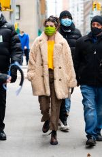 SELENA GOMEZ on the Set of Only Murders in the Building in New York 12/08/2020