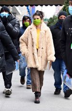 SELENA GOMEZ on the Set of Only Murders in the Building in New York 12/08/2020