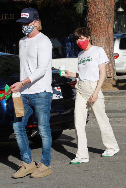SELMA BLAIR and David Lyons Out Shopping in Los Angeles 12/20/2020